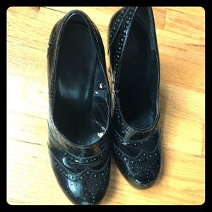 Guess 4” Patent Leather High Heels